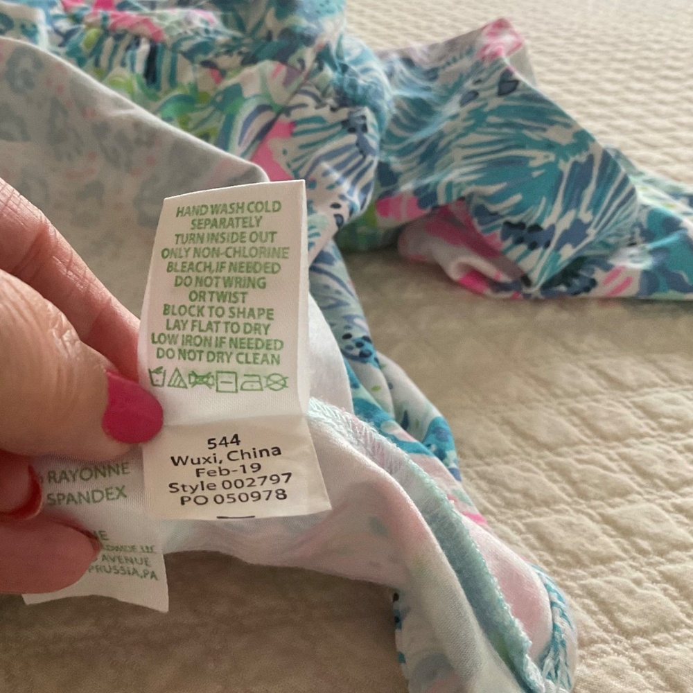 Lilly Pulitzer Ruffled Alessa Romper Multi Sink or Swim - Picture 7 of 8